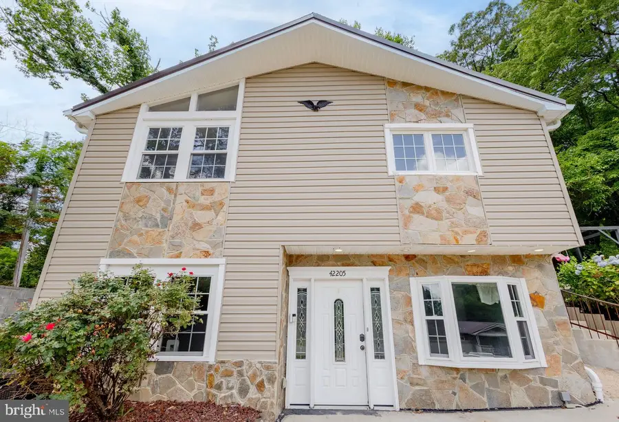 42205 Ridge Rd, Mechanicsville, MD 20659 - #2