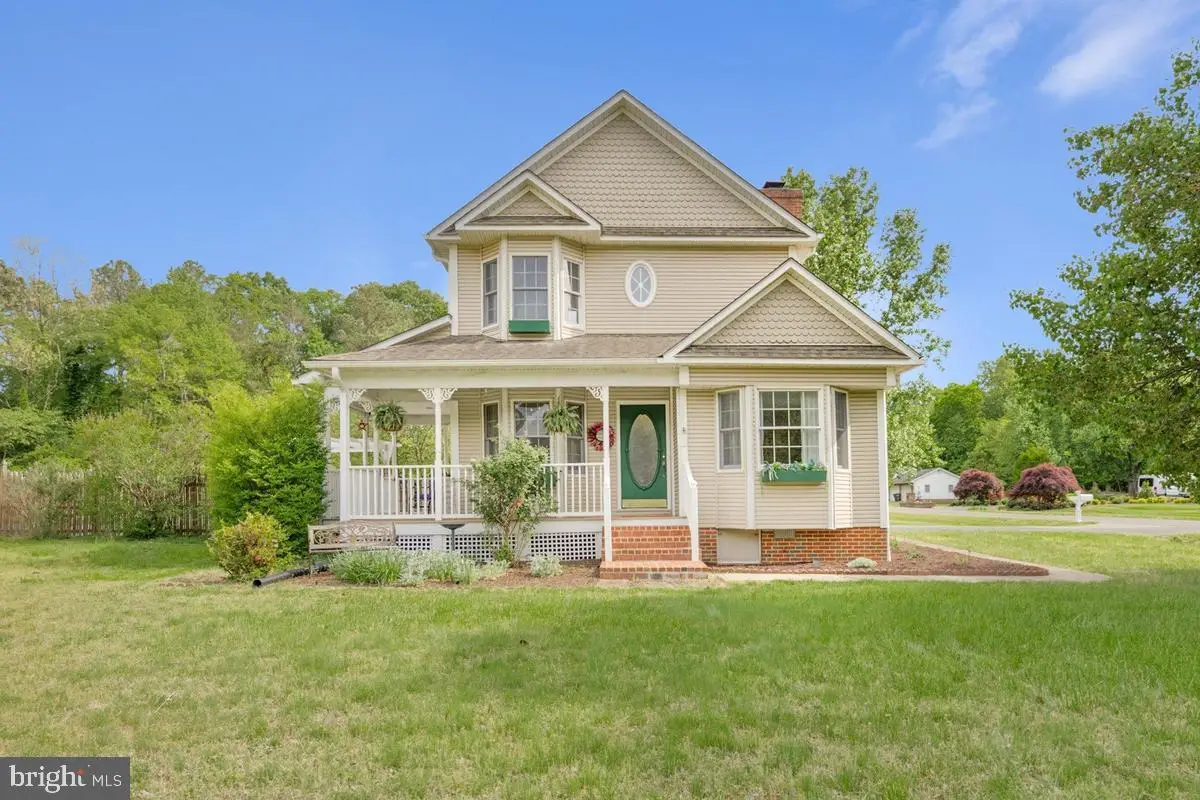 23150 Lake Dr, Lexington Park, MD 20653 - #1