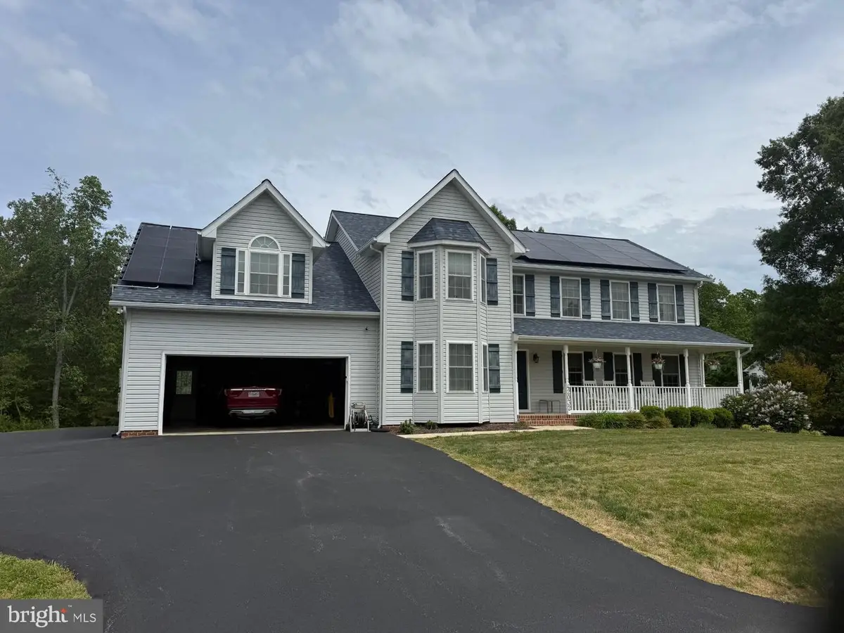 42032 Starlight Dr, Leonardtown, MD 20650 - #1