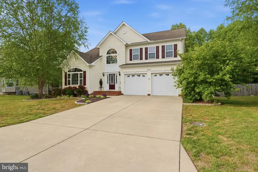 20850 Middlegate Dr, Lexington Park, MD 20653 - #2