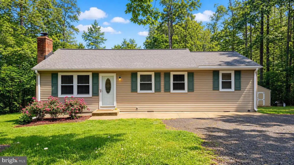 39122 Cooney Neck Rd, Mechanicsville, MD 20659 - #1