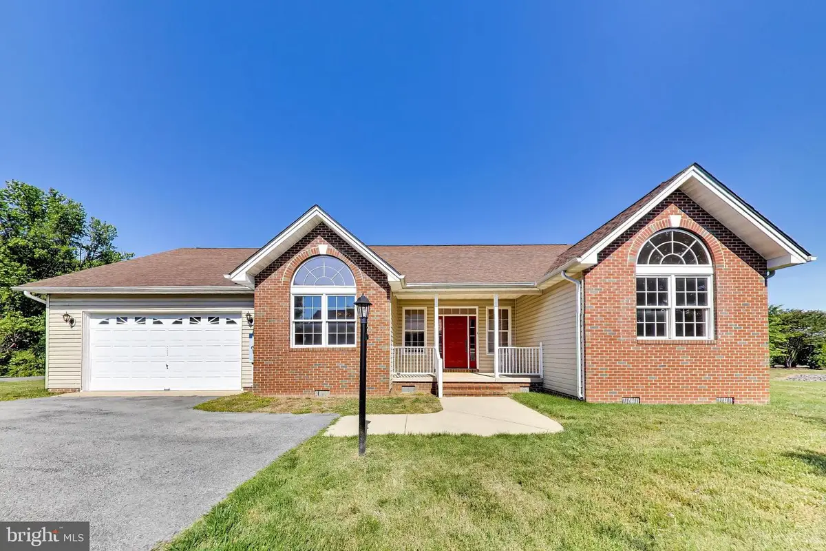 41600 Miss Bessie Dr, Leonardtown, MD 20650 - #1