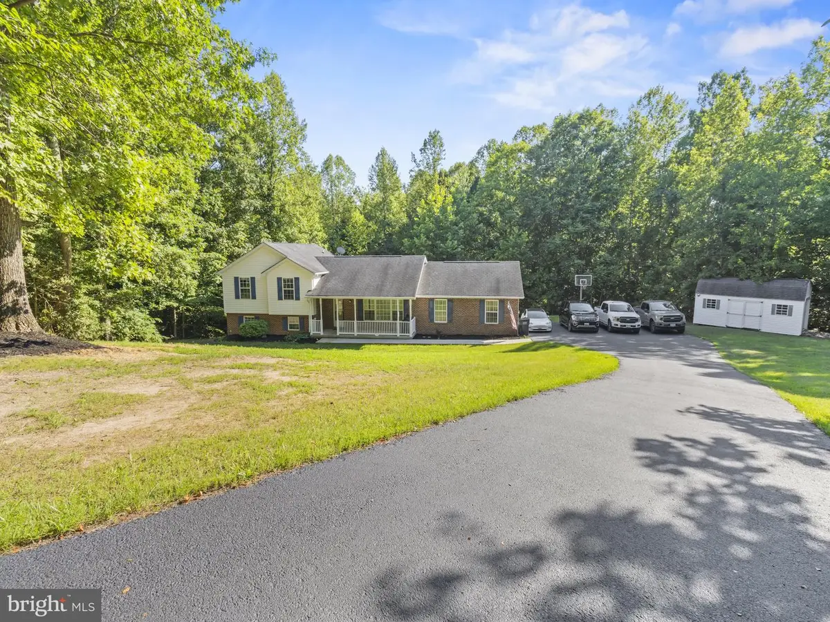38002 W Edinview Ct, Mechanicsville, MD 20659 - #1
