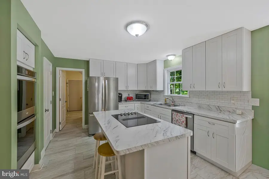 28009 Steeple Ct, Mechanicsville, MD 20659 - #3