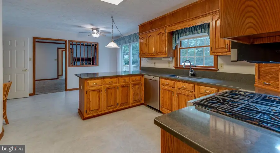22503 Sparrow Ct, Leonardtown, MD 20650 - #3