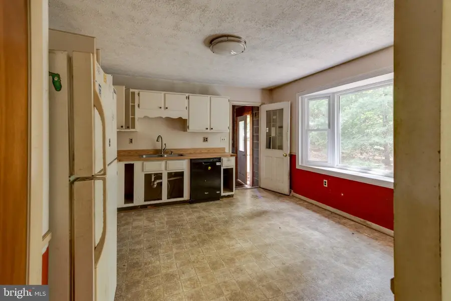 37745 Asher Rd, Mechanicsville, MD 20659 - #3