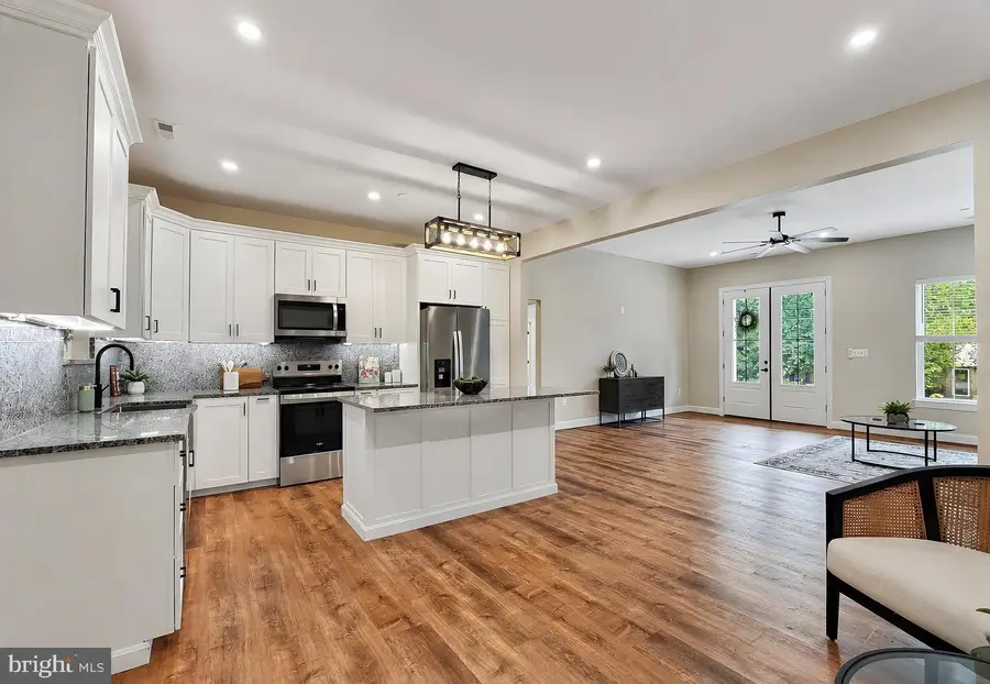 23195 Esperanza Dr, Lexington Park, MD 20653 - #2