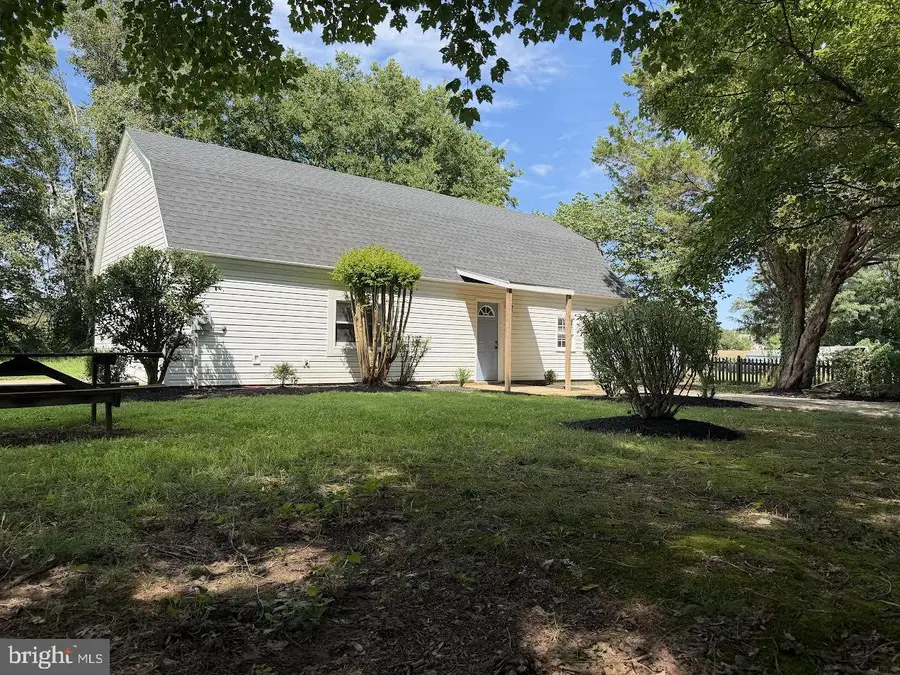 39084 Chaptico Rd, Mechanicsville, MD 20659 - #2
