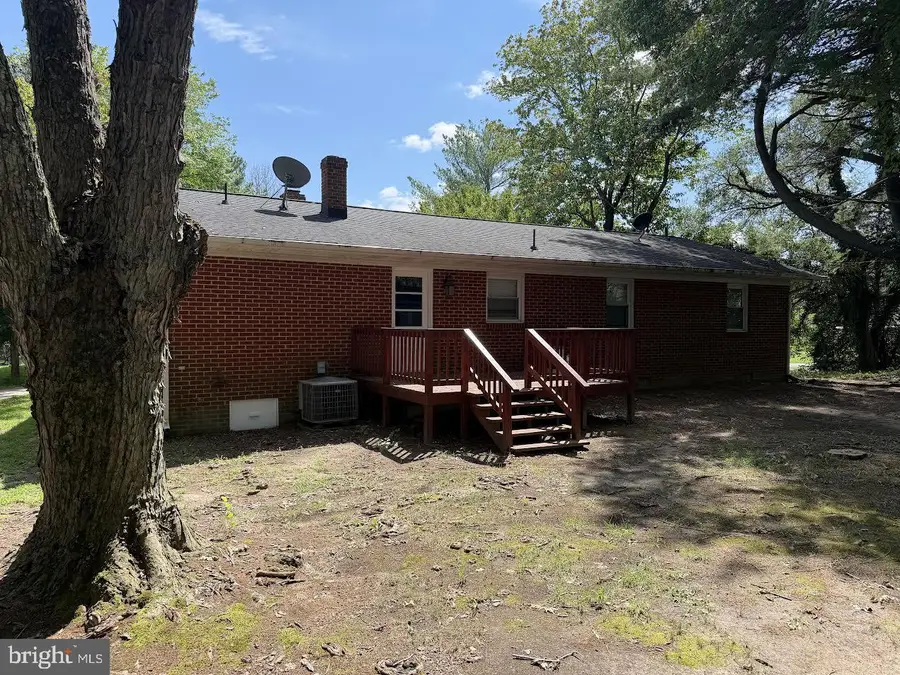 39084 Chaptico Rd, Mechanicsville, MD 20659 - #3