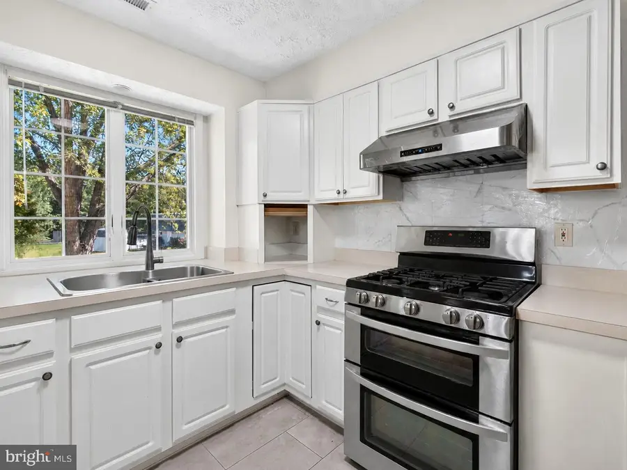 22638 Athlone Dr, Great Mills, MD 20634 - #3
