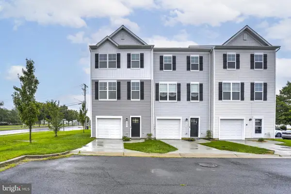22501 E Maxine Way, GREAT MILLS, MD 20634
