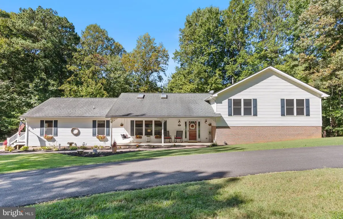 25255 Vista Rd, Hollywood, MD 20636 - #1