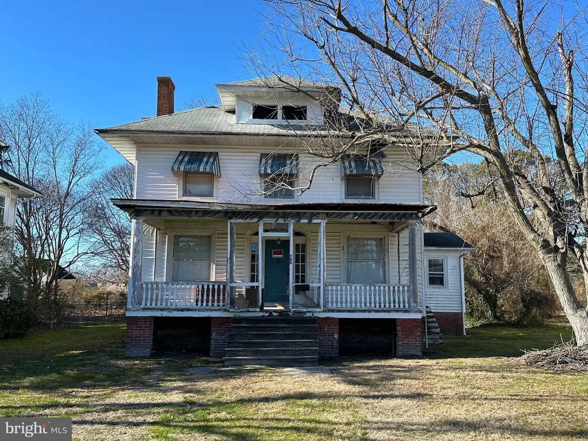 245 N Somerset Ave, Crisfield, MD 21817 - Image #1