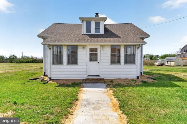 406 Charlotte Ave, CRISFIELD, MD 21817