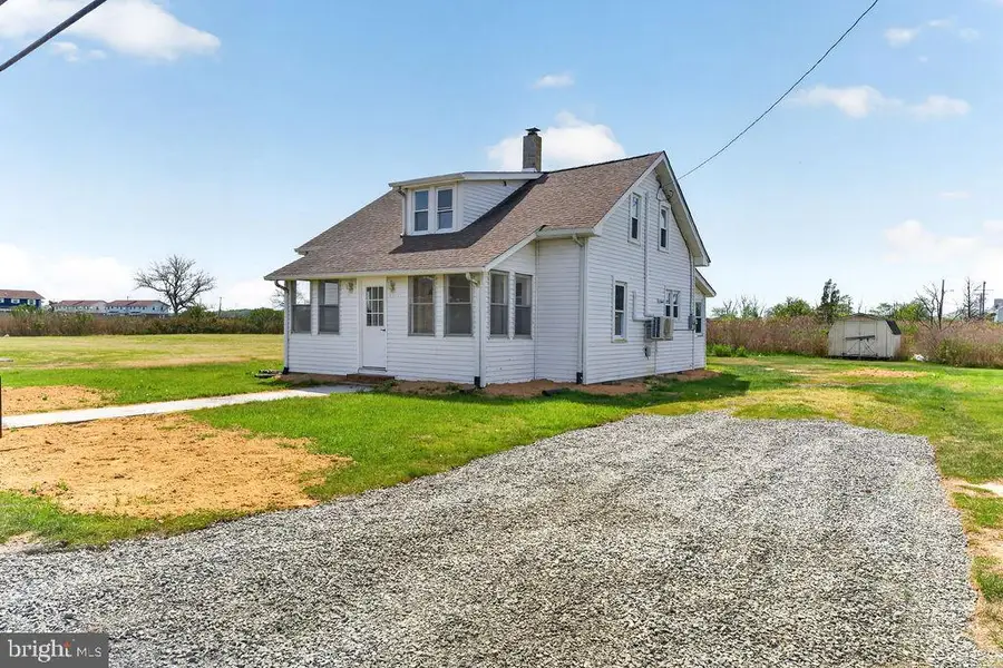 406 Charlotte Ave, Crisfield, MD 21817 - #2