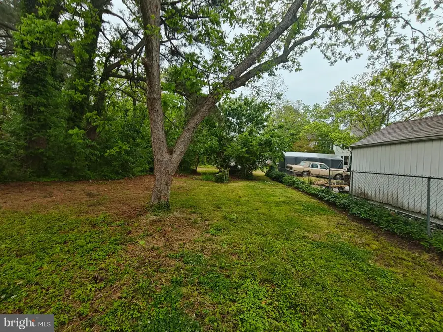 103 S Somerset Ave, Crisfield, MD 21817 - #3
