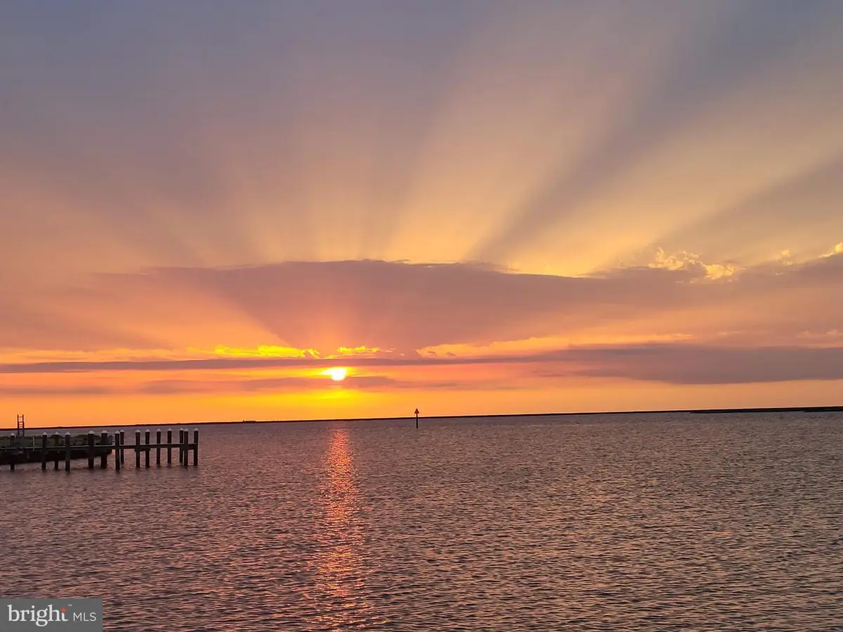 560 Wellington Rd, Crisfield, MD 21817 - #1