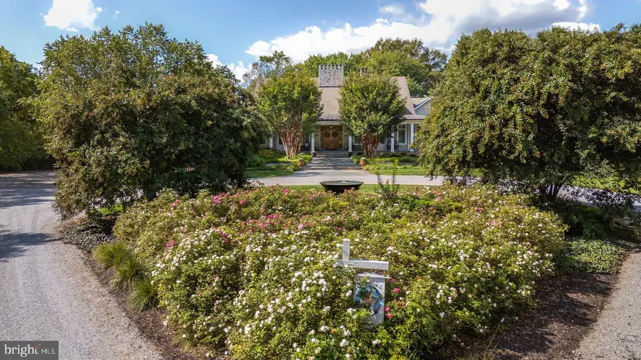 7508 Cooper Point Rd, Bozman, MD 21612 - Image #2