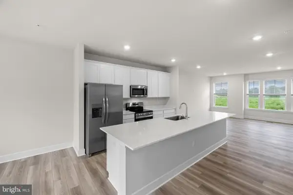 1423 Lake Geneva Dr, TRAPPE, MD 21673