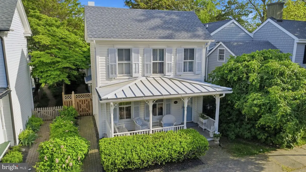 202 E Chestnut St, Saint Michaels, MD 21663 - #1