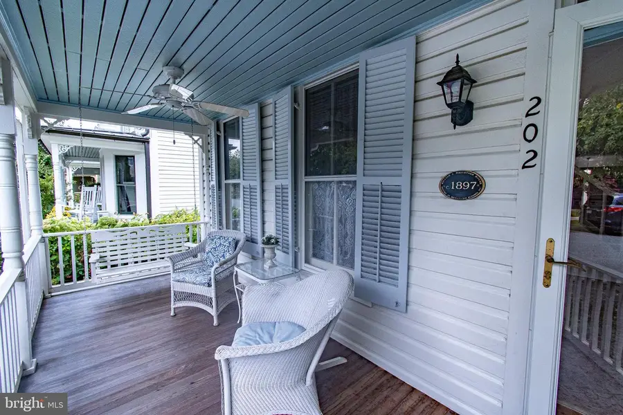 202 E Chestnut St, Saint Michaels, MD 21663 - #2