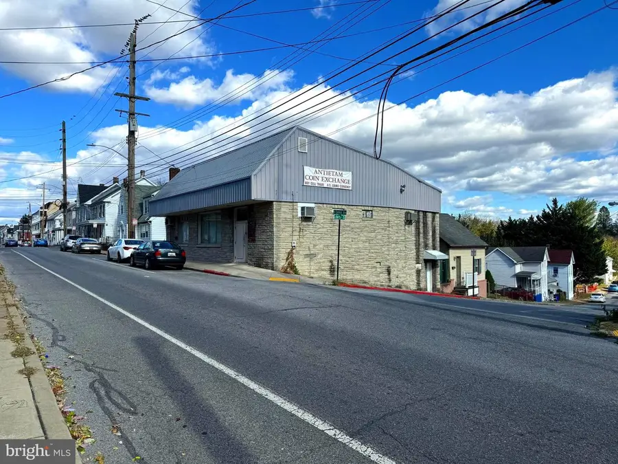136 N Cannon Ave, Hagerstown, MD 21740 - Image #2