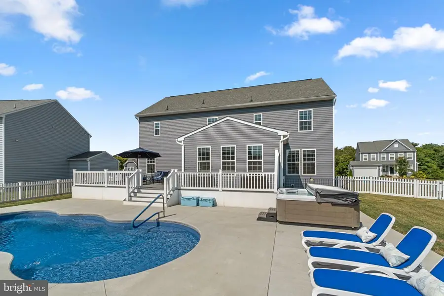 18118 Petworth Cir, Hagerstown, MD 21740 - Image #3