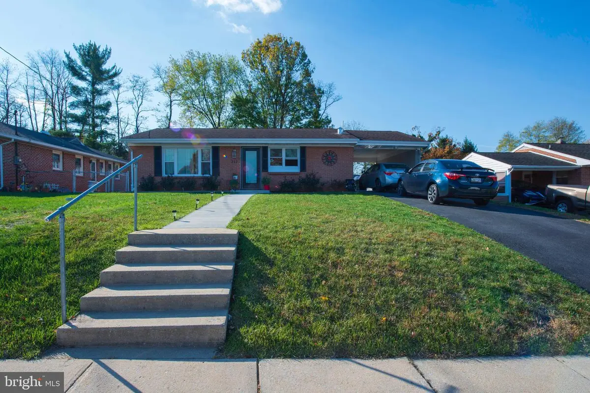 212 Daycotah Ave, Hagerstown, MD 21740 - #1