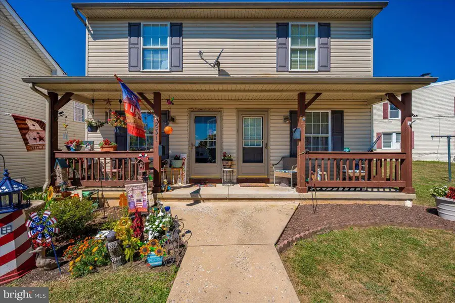 829 Rose Hill Ave, Hagerstown, MD 21740 - Image #2