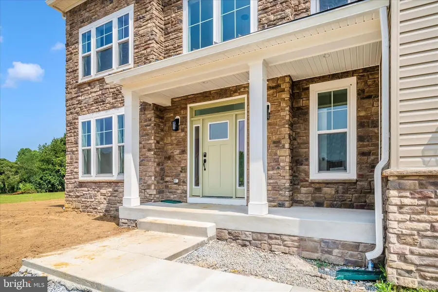 20410 Trout Dr, Hagerstown, MD 21740 - Image #2