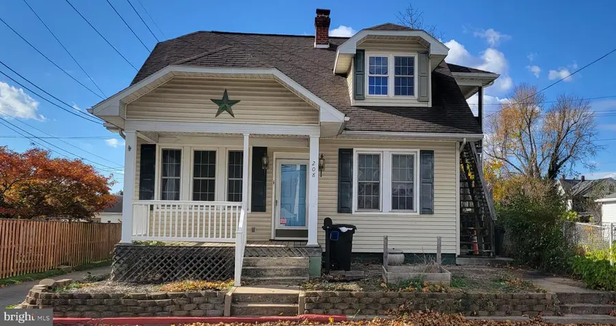 208 S Artizan St, Williamsport, MD 21795 - Image #2
