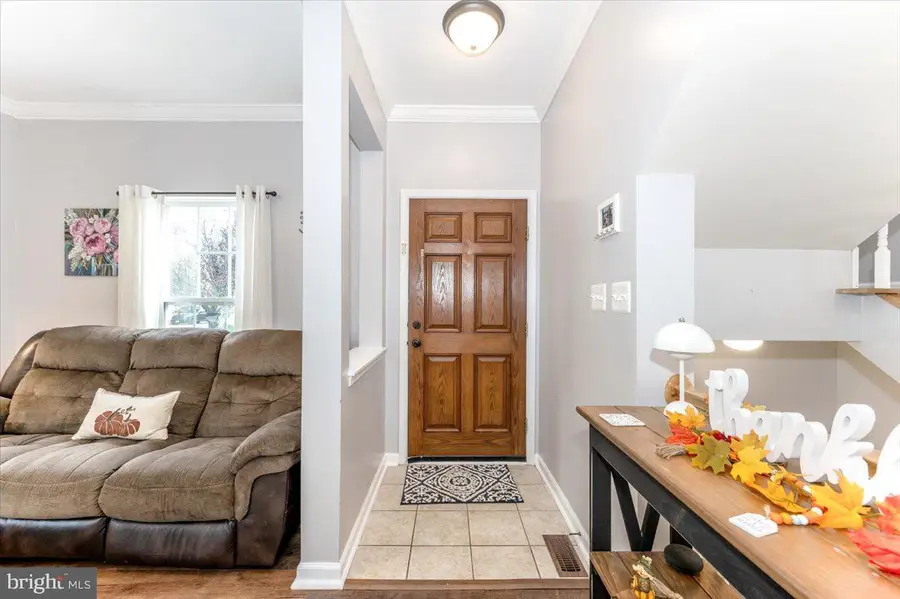 9349 Morning Walk Dr, Hagerstown, MD 21740 - Image #3