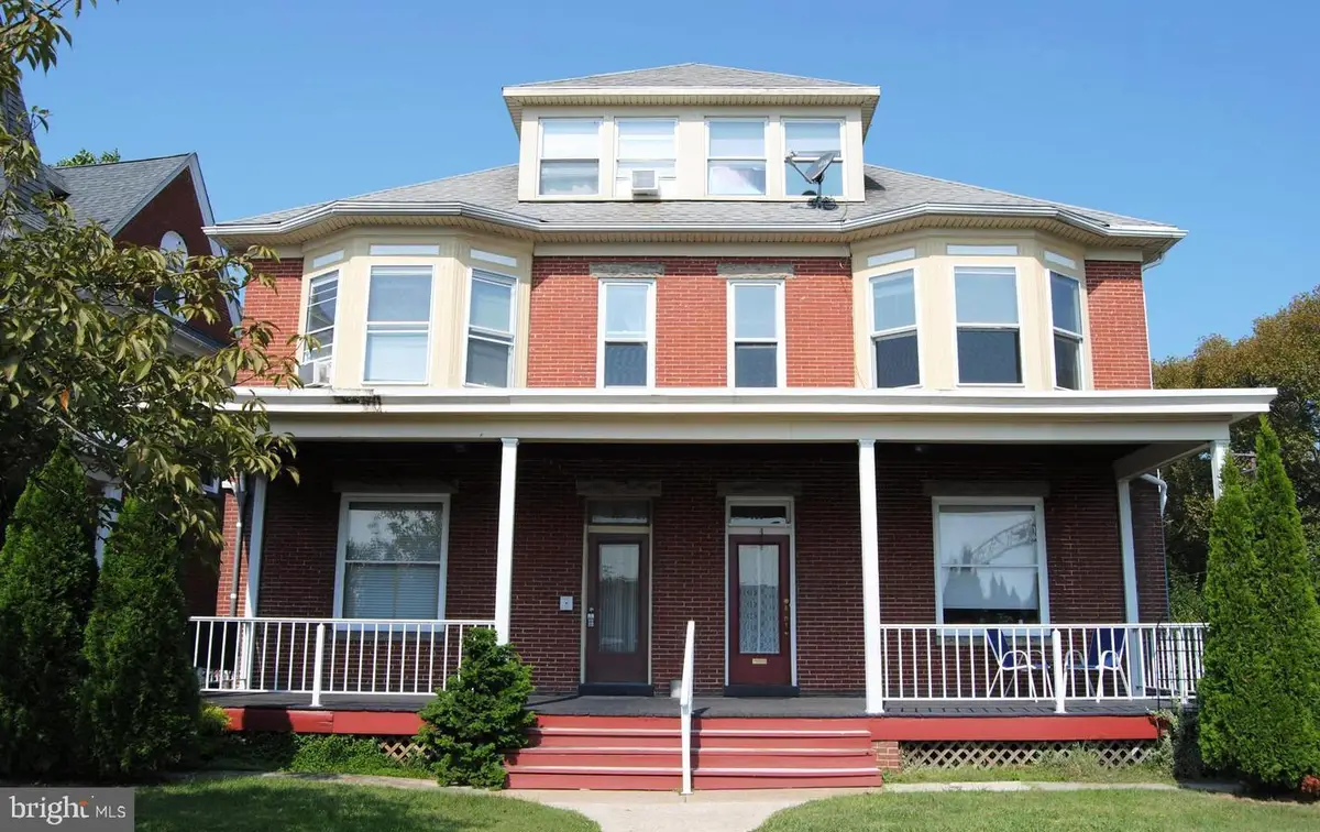 715 Oak Hill Ave, Hagerstown, MD 21740 - Image #1