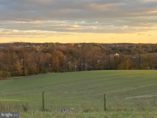 14521 Fairview Hill Ln, Clear Spring, MD 21722 - Image #3