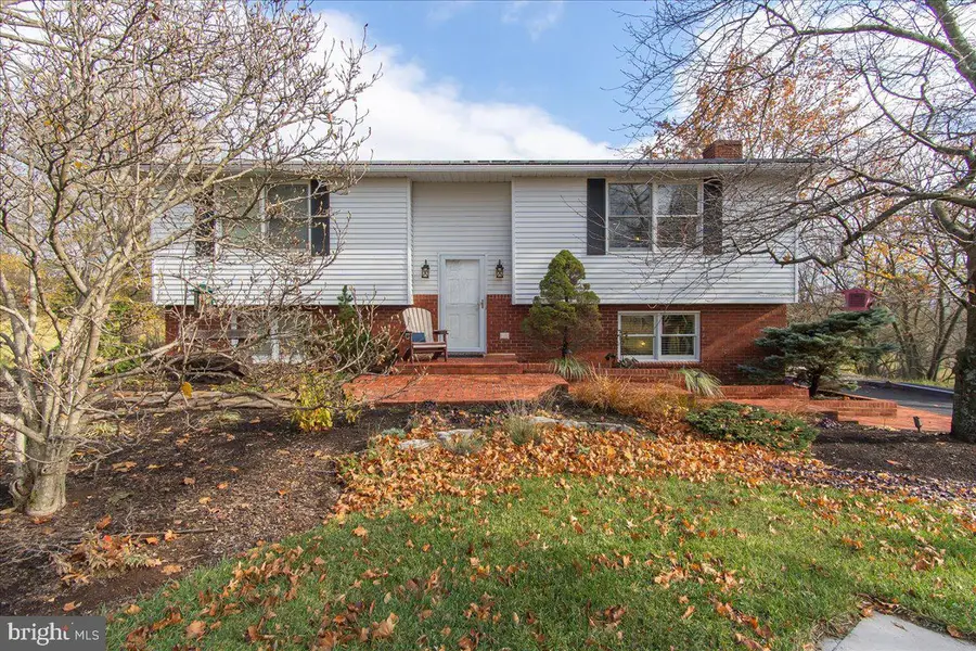 11701 Walnut Point Rd, Hagerstown, MD 21740 - Image #3