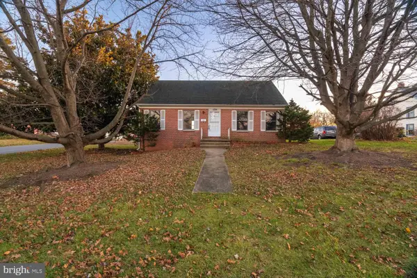 17511 Gay St, HAGERSTOWN, MD 21740