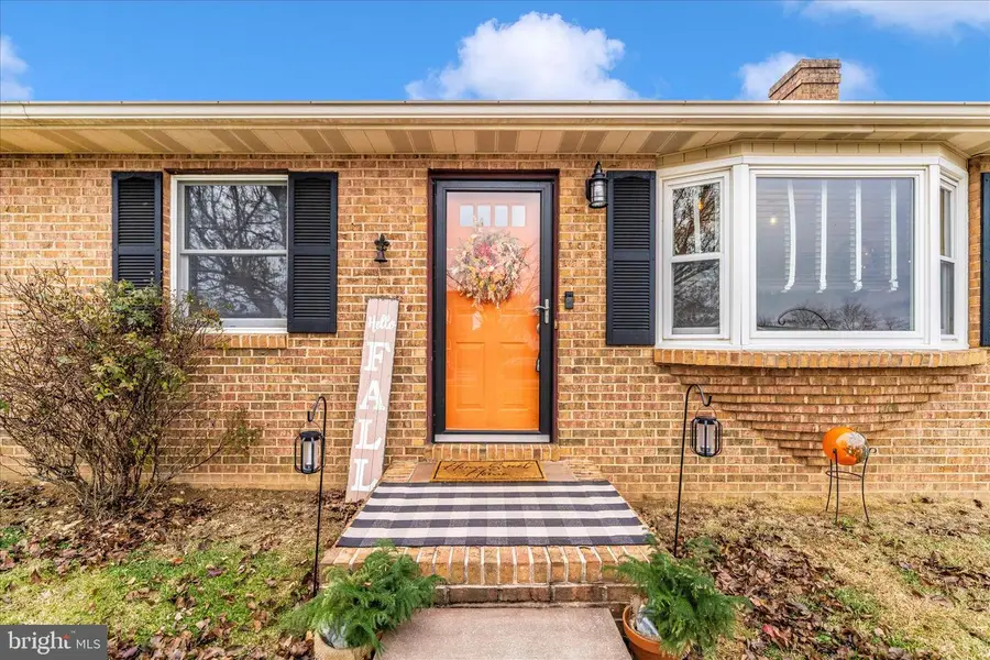 1108 W Irvin Ave W, Hagerstown, MD 21742 - Image #2