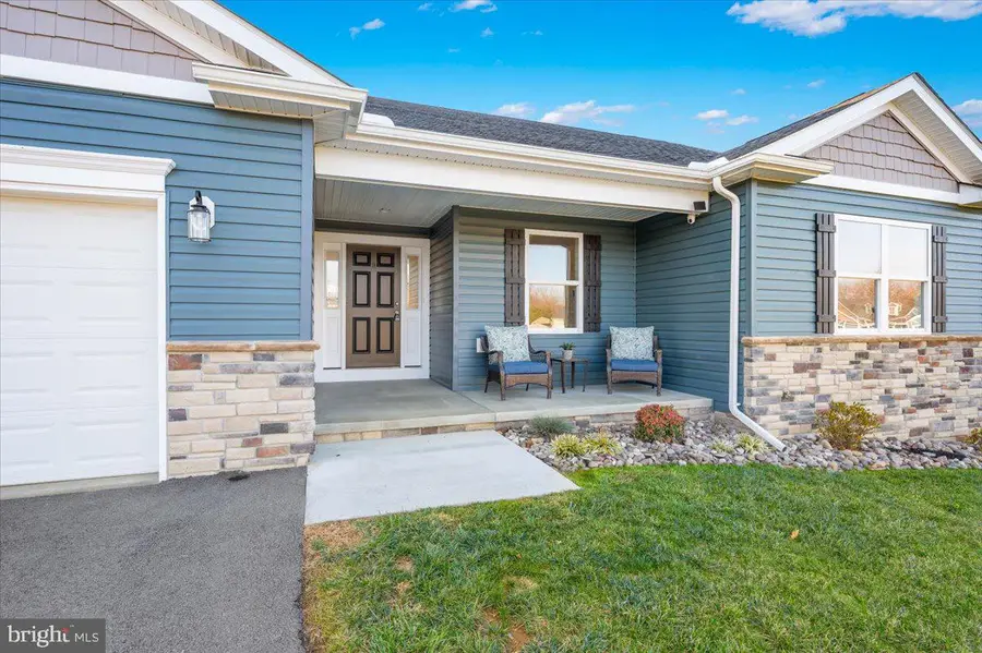 7613 Shenandoah Ct, Boonsboro, MD 21713 - Image #2