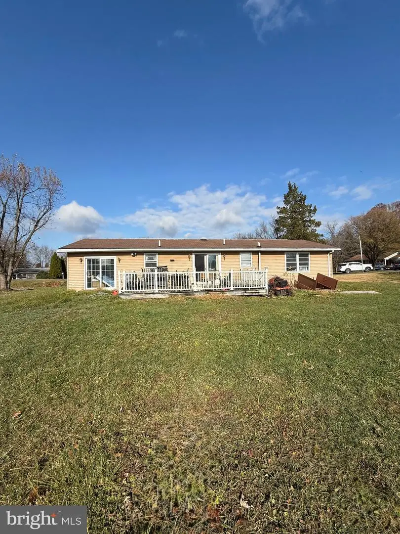 17519 General Longstreet Cir, Sharpsburg, MD 21782 - Image #2