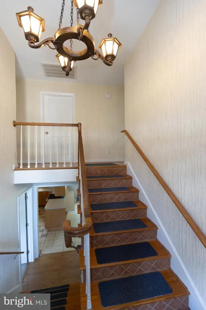 10813 Wilcox Dr, Williamsport, MD 21795 - Image #3