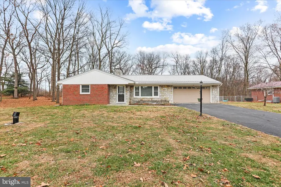 19734 Longmeadow Rd, Hagerstown, MD 21742 - Image #3
