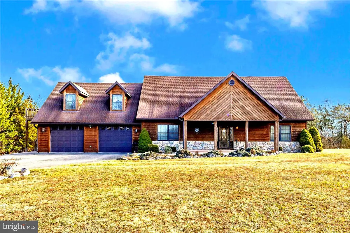 14013 Maple Rdg, Hancock, MD 21750 - Image #1