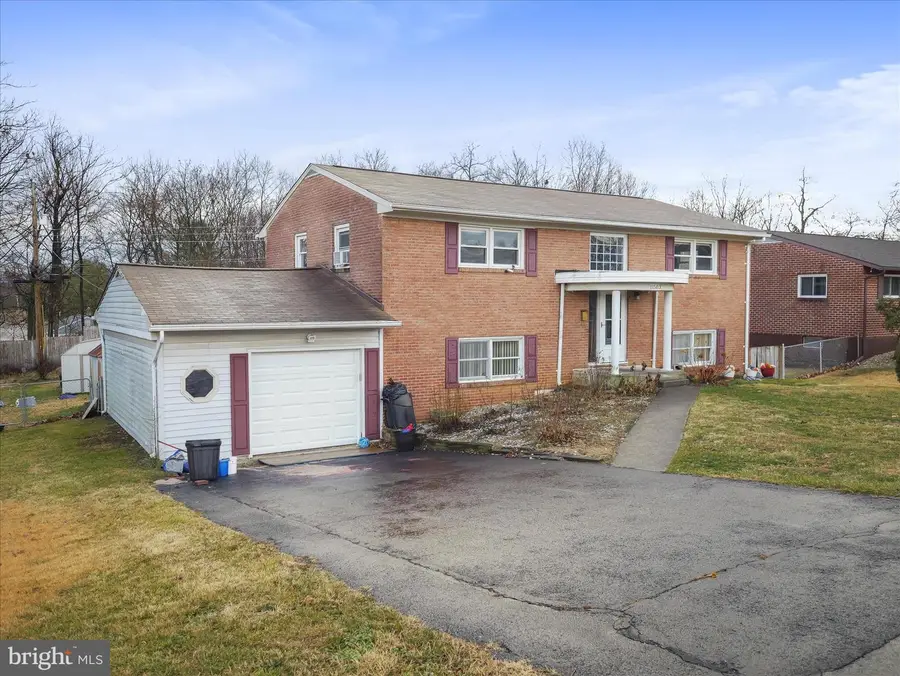 11503 Englewood Rd, Hagerstown, MD 21740 - Image #3