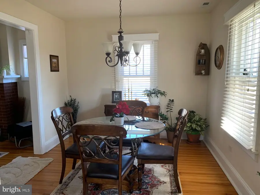 12207 W Lawn Ln, Hagerstown, MD 21740 - #2