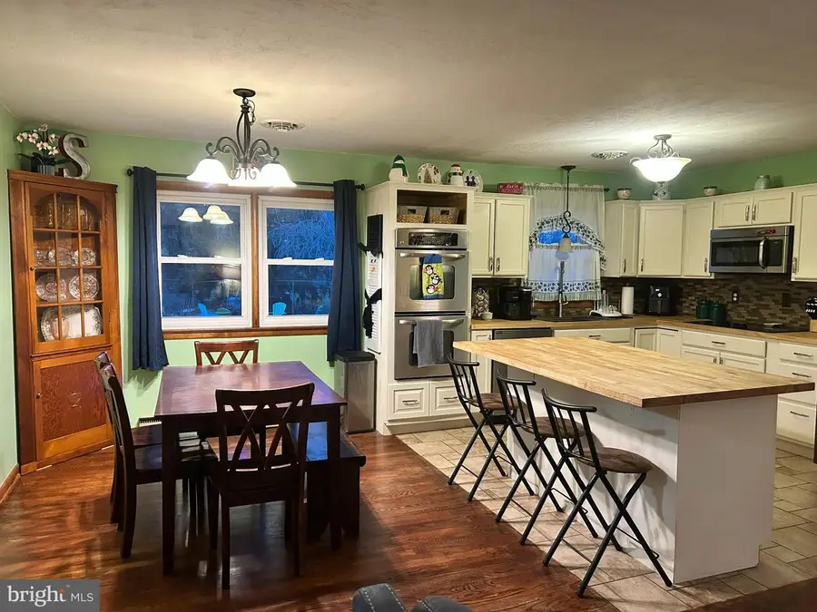 20800 Emerald Dr, Hagerstown, MD 21742 - Image #3