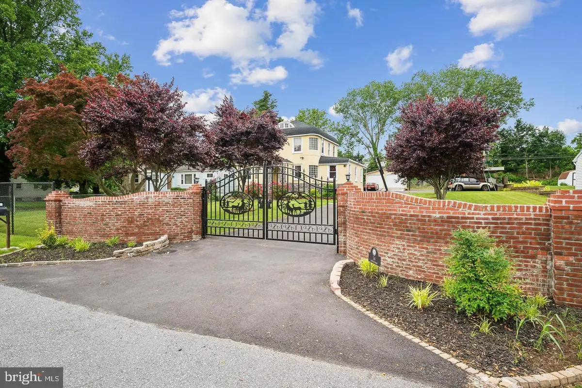 34 Harvard Rd, Hagerstown, MD 21742 - Image #1