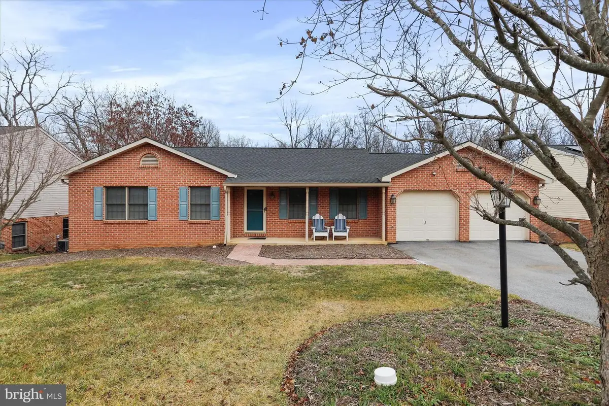 165 Stanford Rd, Hagerstown, MD 21742 - Image #1