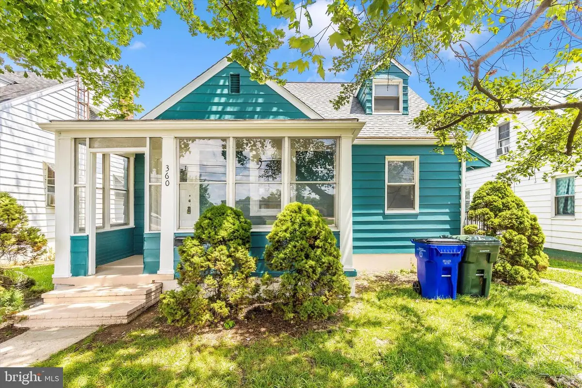 360 S Cleveland Ave, Hagerstown, MD 21740 - #1