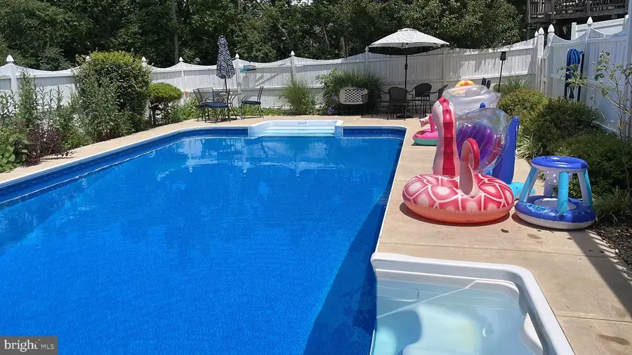 11504 Rambling Pines Pl, Hagerstown, MD 21742 - Image #3