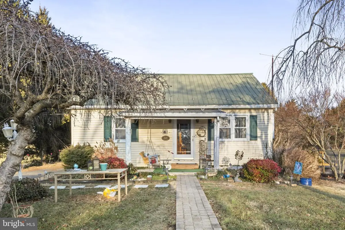 4537 Harpers Ferry Rd, Sharpsburg, MD 21782 - Image #1